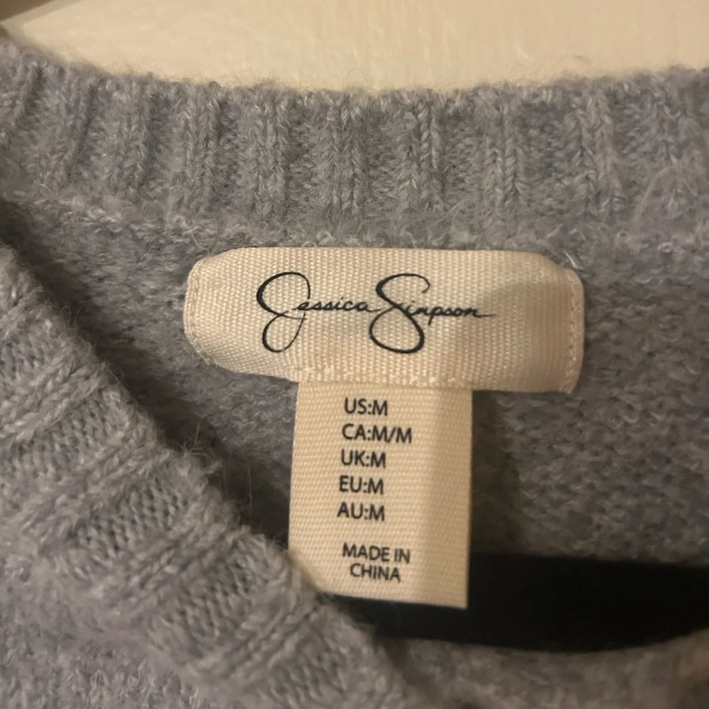 Gray Sweater with White Bow - Picture 2 of 3